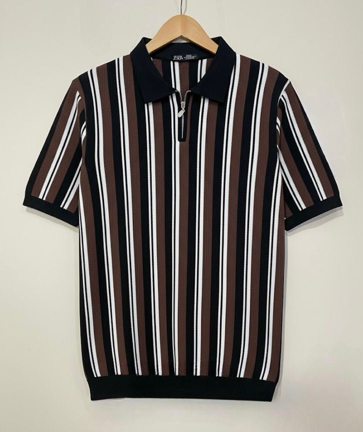 بلوزة محبوكة